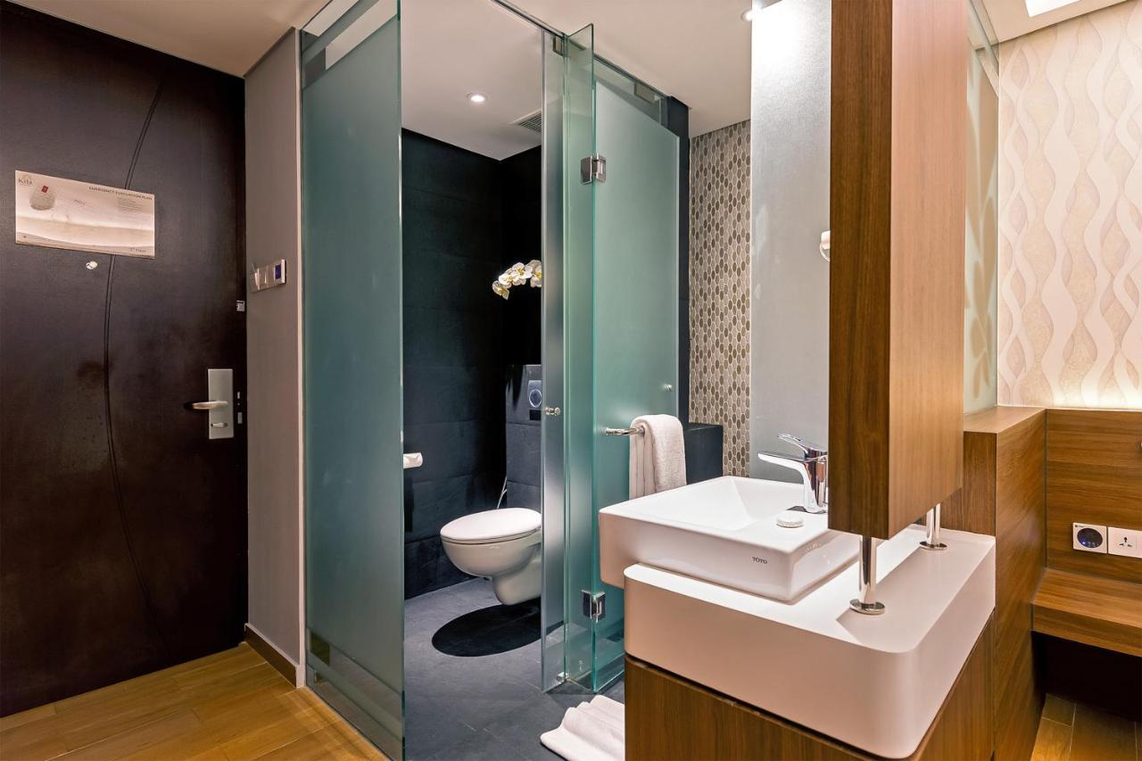 Infinity8 Bali Hotel Jimbaran Exterior foto