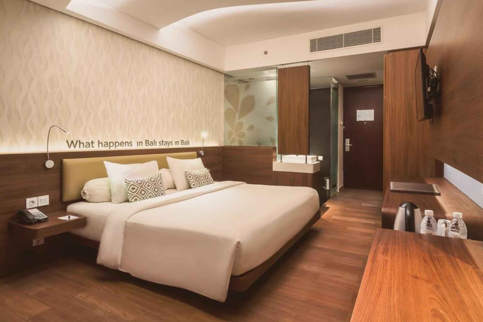 Infinity8 Bali Hotel Jimbaran Exterior foto