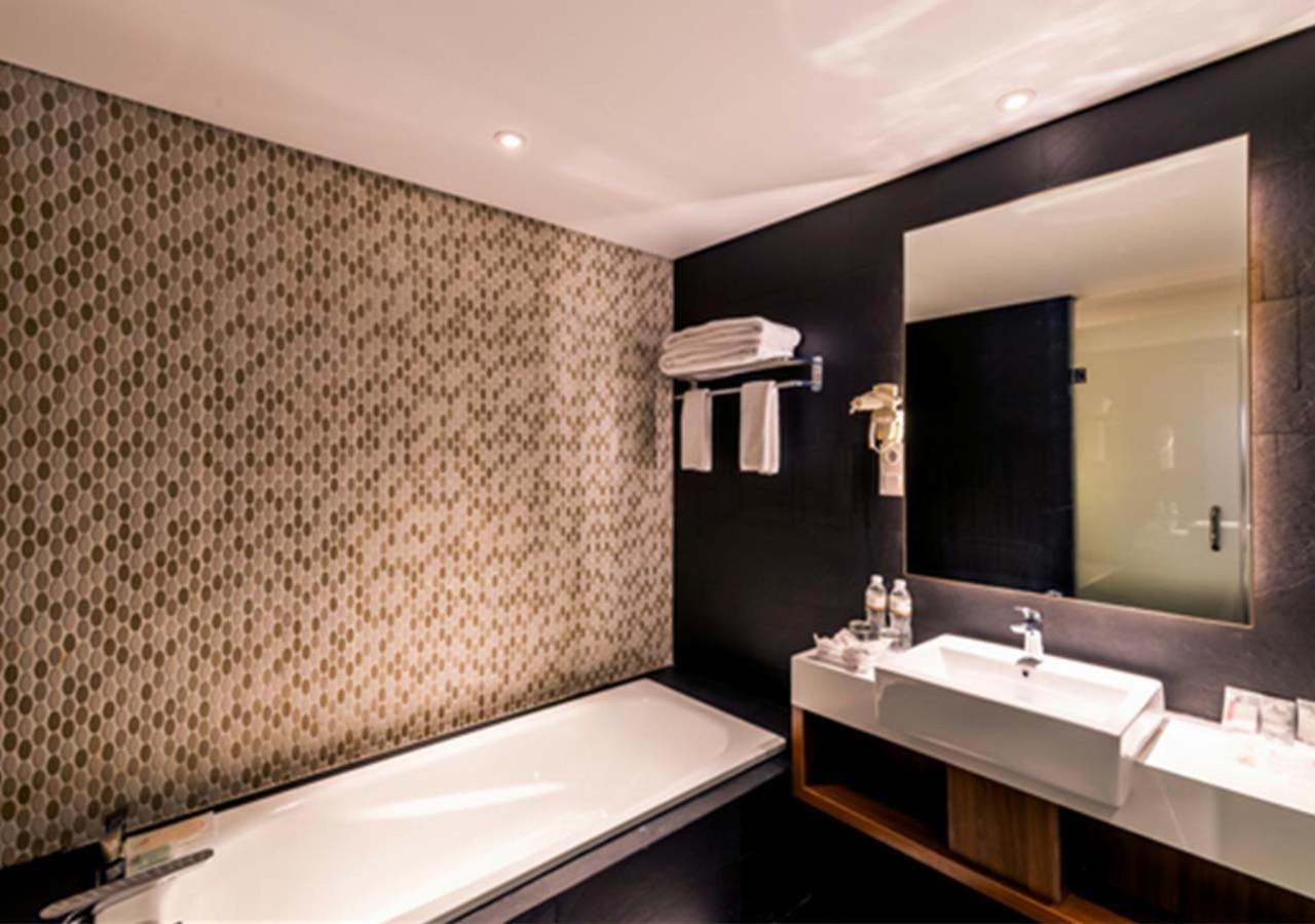 Infinity8 Bali Hotel Jimbaran Quarto foto