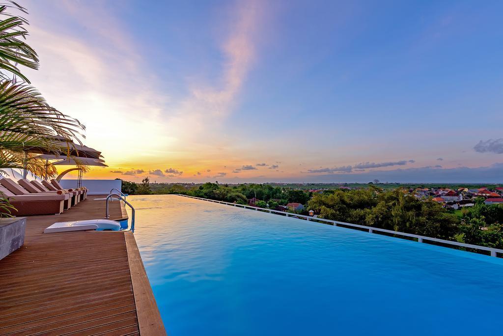 Infinity8 Bali Hotel Jimbaran Exterior foto